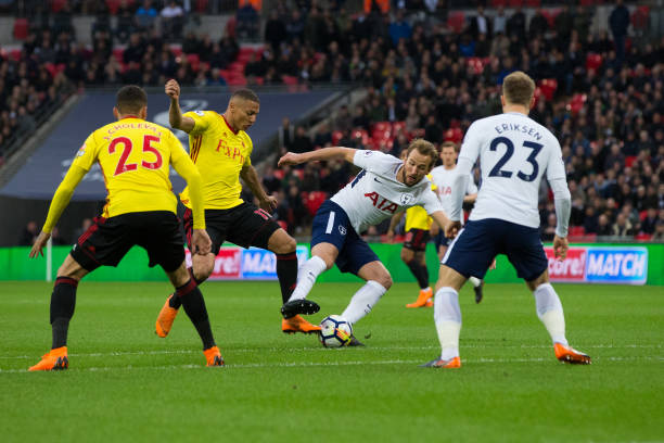 圣保利与斯 圣保利与斯